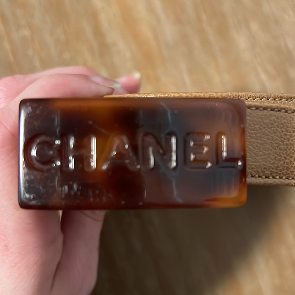 Chanel Brown Tortoise Shell Logo Belt - Picture 3 of 8